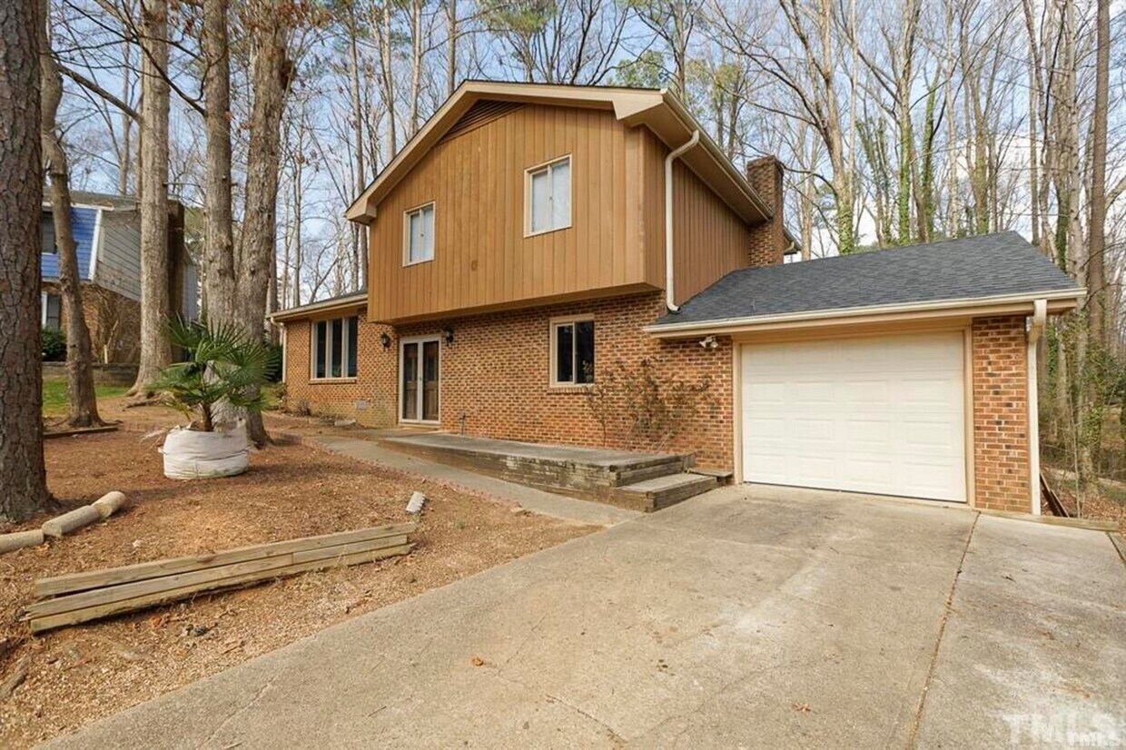 930 Logan Cir, Cary, NC 27511 House Rental in Cary, NC