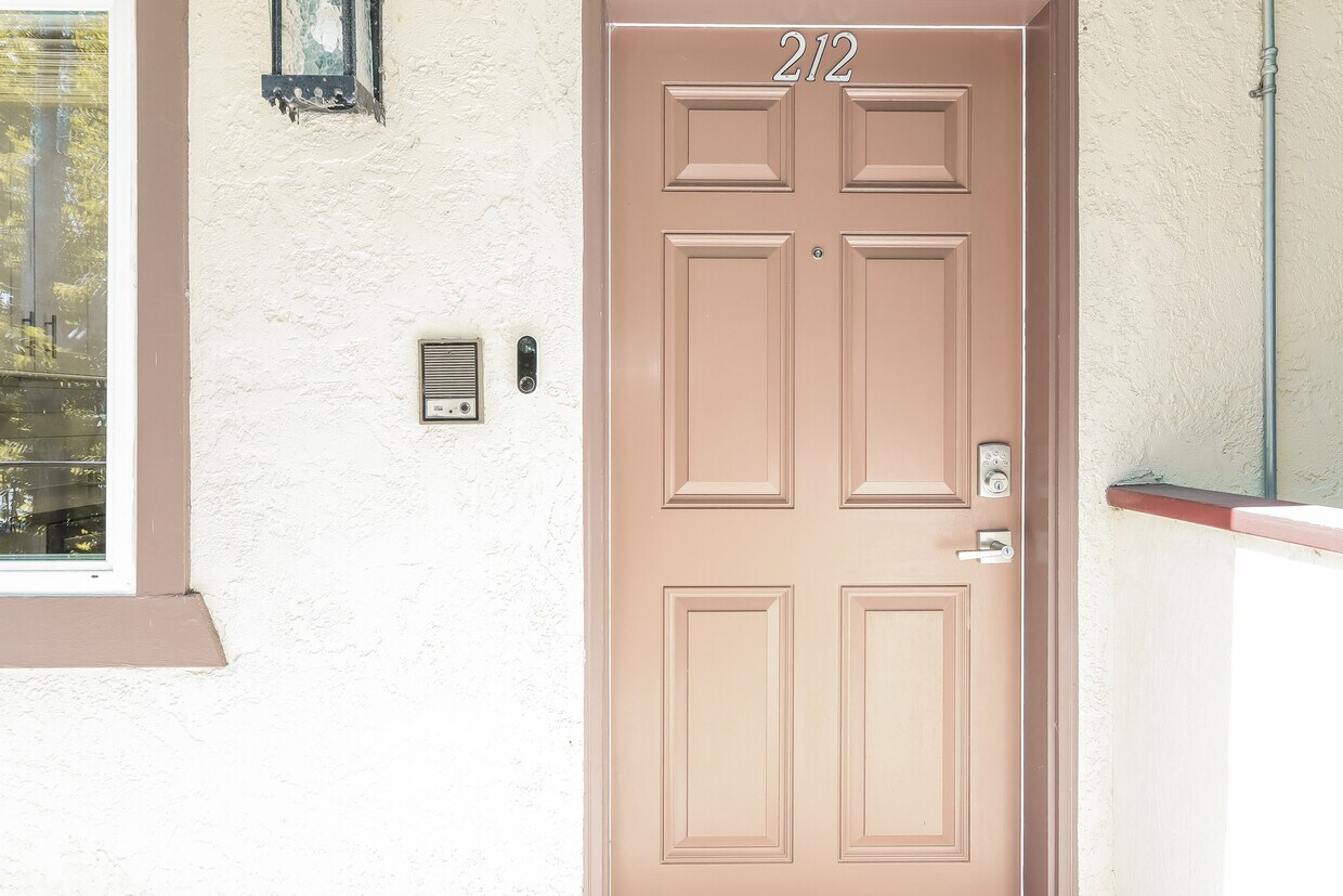 44 Lodato Ave Unit 212, San Mateo, CA 94403 Condo for Rent in San