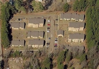 Building Photo - Stone Creek Apartments