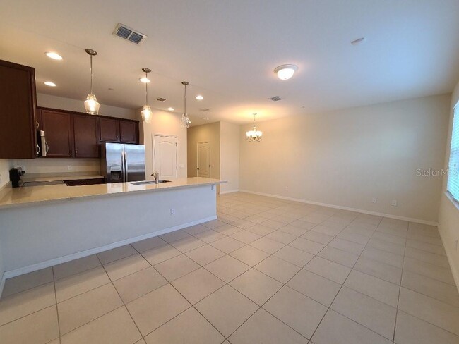 Building Photo - 1039 Taramundi Dr