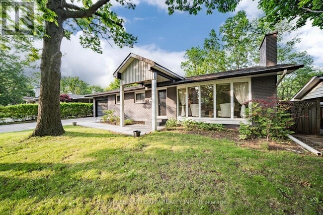 Building Photo - 1277 Gainsborough Dr