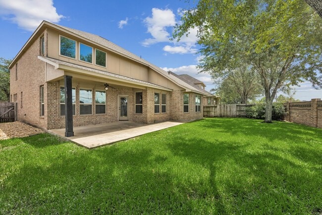 Building Photo - 27903 Hunters Rock Ln