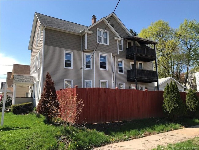 Foto del edificio - 95 Columbia St