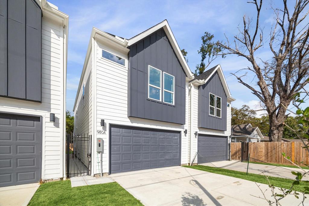 Foto principal - 980A Randolph St