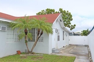 Building Photo - 2385 SW 15th St