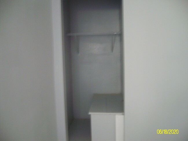 Foto del edificio - 3 Bedroom/1Bath