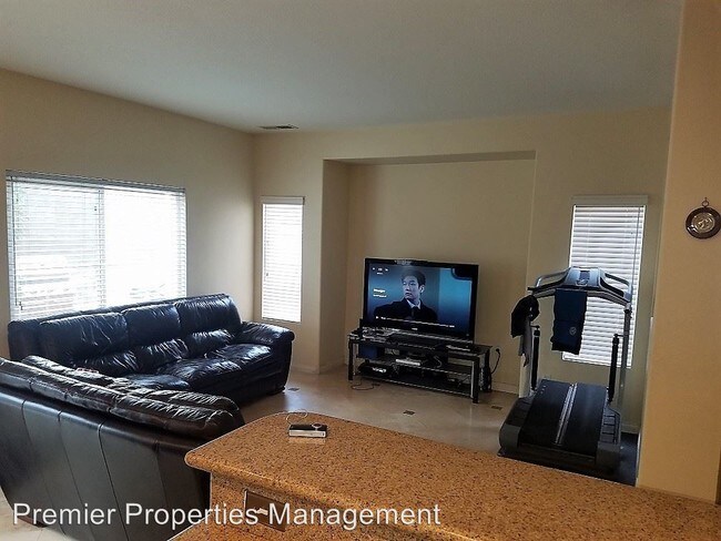 Foto del edificio - 3 br, 2.5 bath House - 1331 Mill Valley Rd