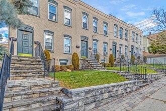 Building Photo - 561 Broad St