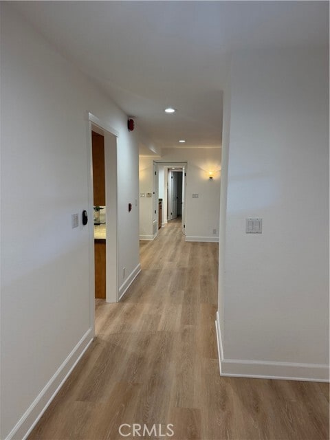 Building Photo - 4823 River Ave