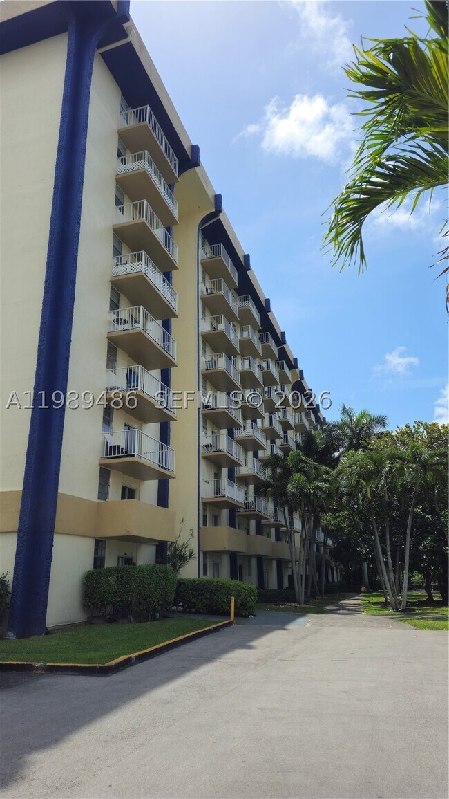 Building Photo - 4550 NW 9th St