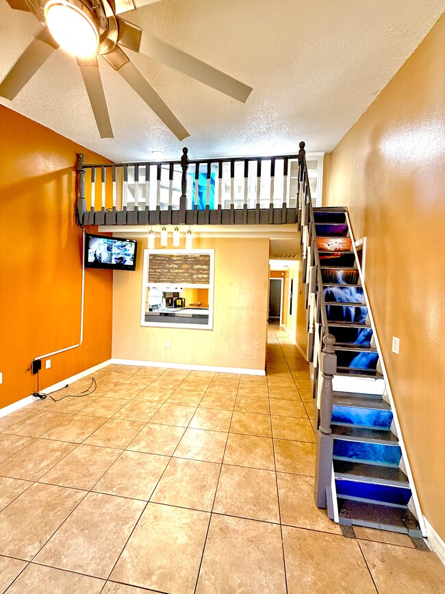 Building Photo - 3224 Timberline Rd