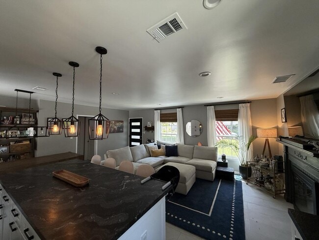 Building Photo - 4841 Revlon Dr