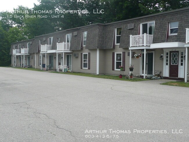 Foto del edificio - 15 Back River Rd
