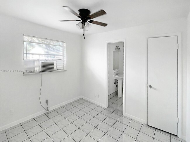 Foto del edificio - 721 SW 7th St
