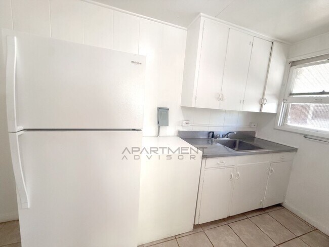 Foto del edificio - 424 Olohana St-#1