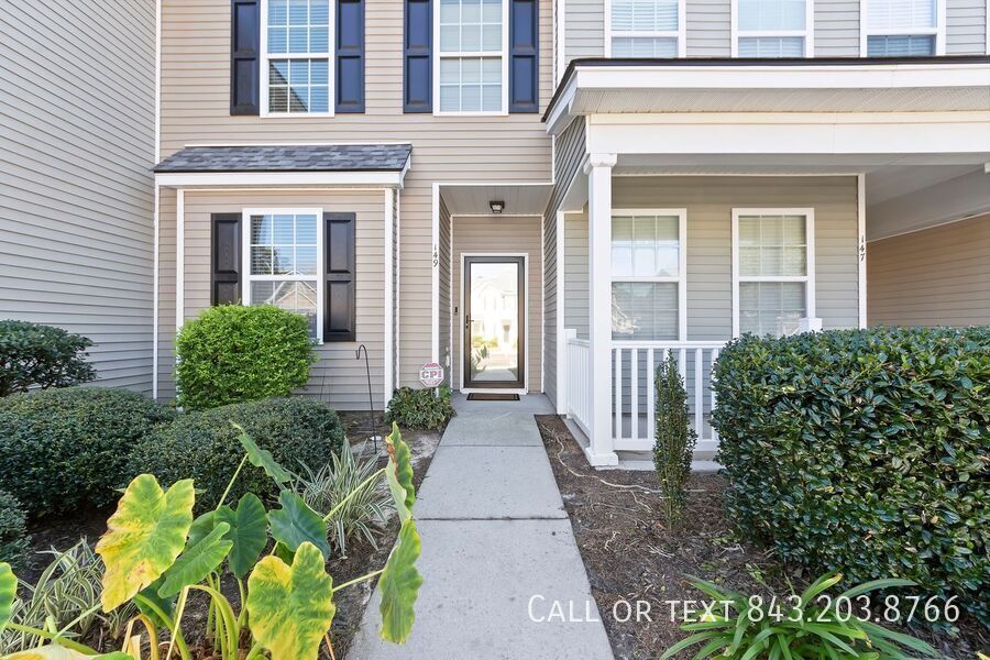 Foto principal - 149 Woodward Rd