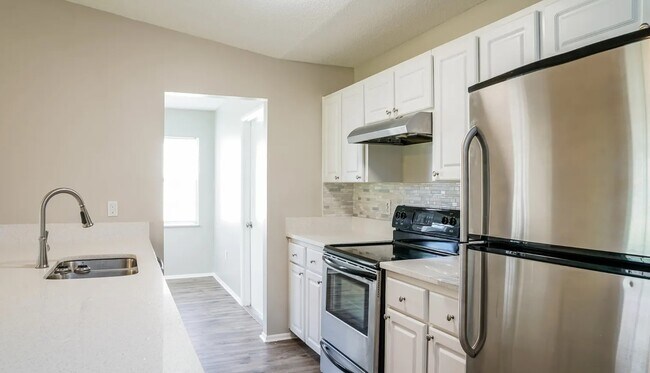 Building Photo - 4635 Squire Hollow Dr