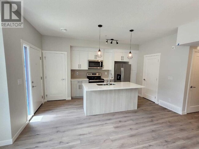 Photo du bâtiment - 400-400 Belmont St SW