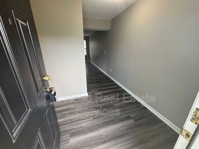 Building Photo - 403 Herbert Ave
