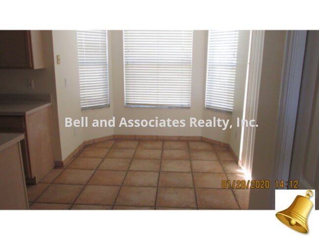 Building Photo - 2771 River Ridge Dr