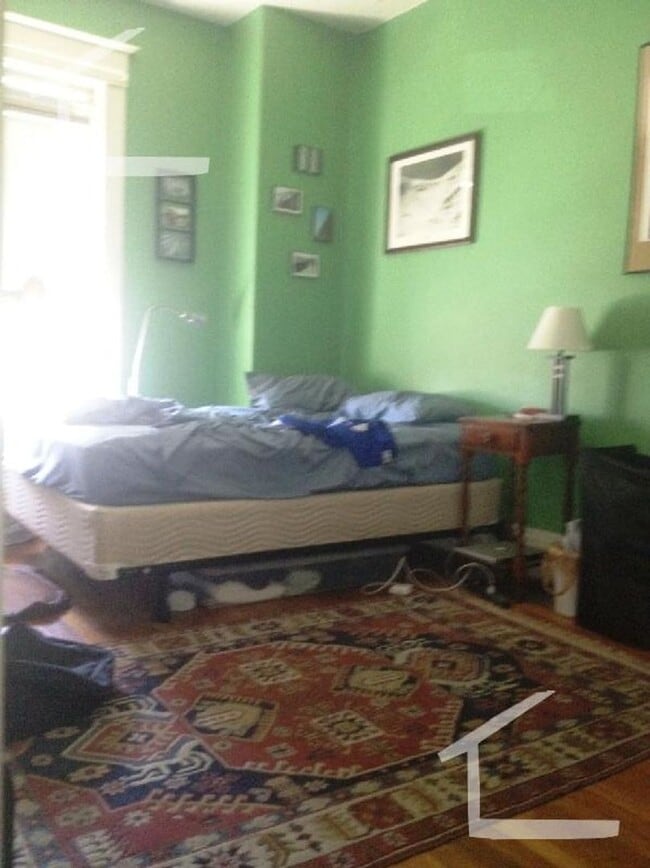 Building Photo - Awesome value two bedroom in Brighton