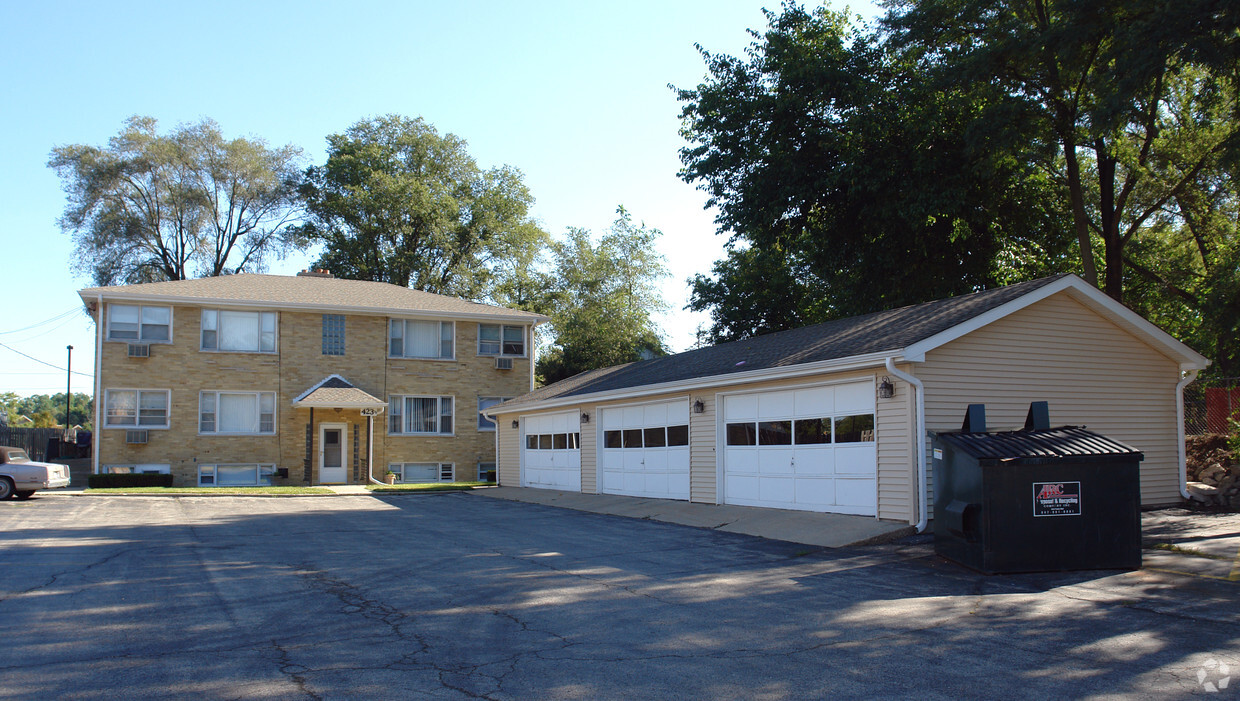 Foto principal - 423-425 Lincoln Ave