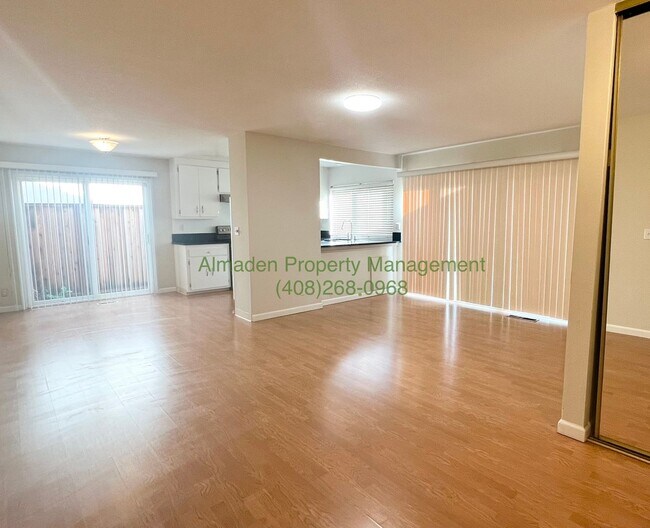 Building Photo - Cambrian 4BR/2BA Home w/ Central A/C, Near...