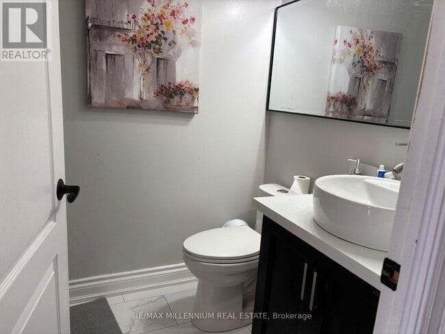 Building Photo - 285 Enfield Pl