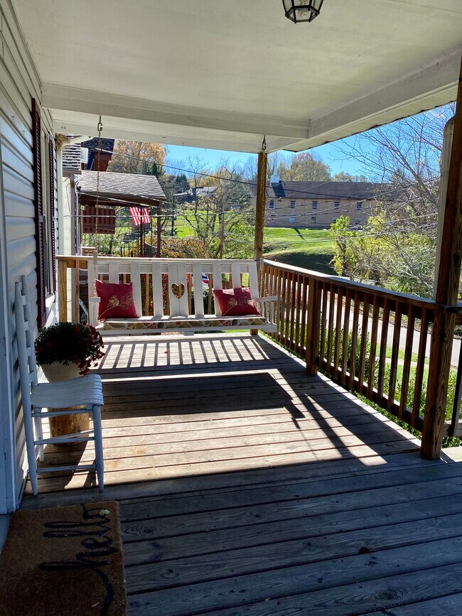 808 Hibner Ave, Huntington, WV 25705 House Rental in Huntington, WV
