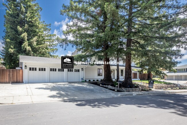 Building Photo - 339 Alviso Way