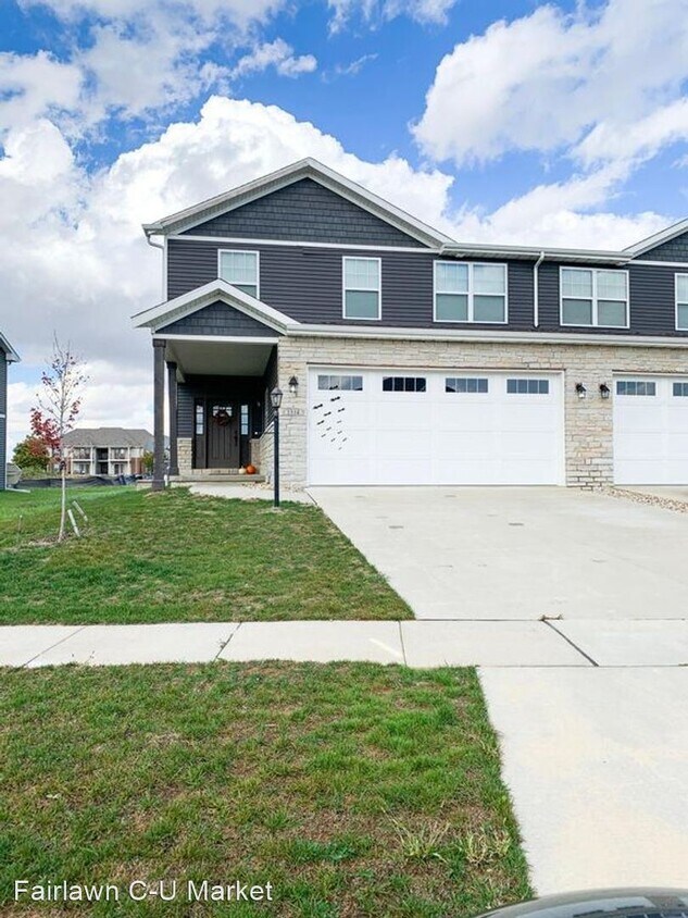 Primary Photo - 4 br, 2.5 bath House - 1516 Halo Dr.