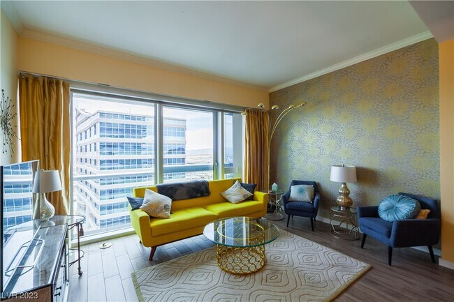 Foto del edificio - 4471 Dean Martin Dr