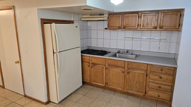 Building Photo - 5000 N Mango Ave