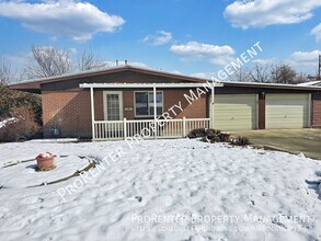 Building Photo - 317 S 300 W