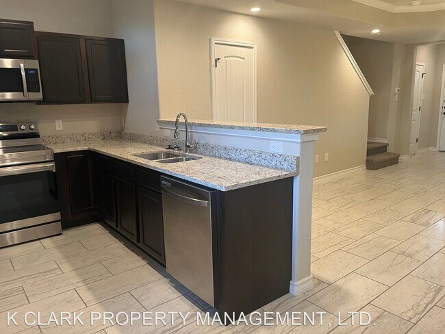 Foto del edificio - 3 br, 2.5 bath House - 6310 LUGLIO LANE #103