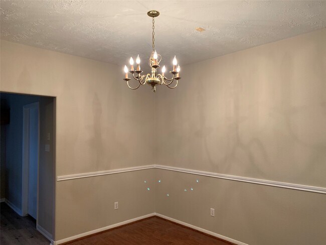 Foto del edificio - 3611 Stratford Town Ln