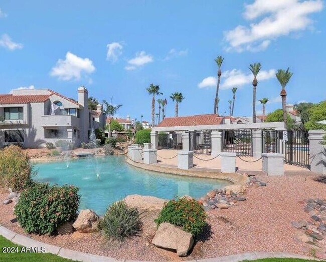 Foto del edificio - 10055 E Mountainview Lake Dr