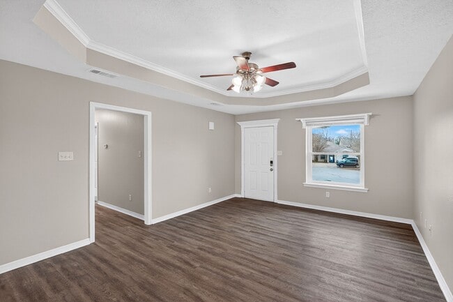 Foto del edificio - 1402 Western Oaks Ct