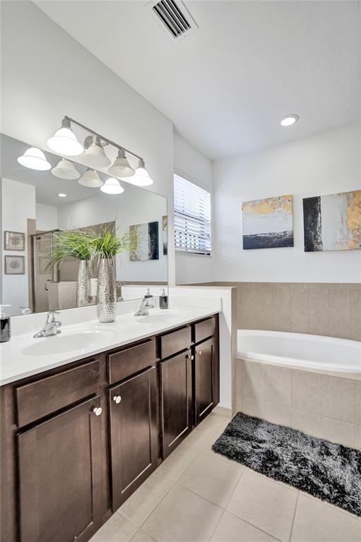 Foto del edificio - 9637 Watercrest Isle