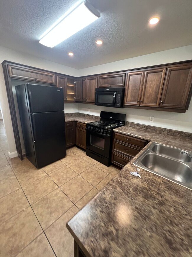 Building Photo - 4116 Mulligan Manor Ln