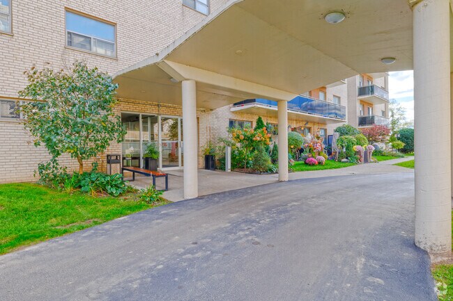 Photo du bâtiment - Lynnwood Place