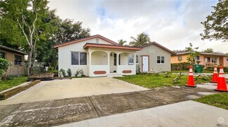 Building Photo - 1066 NW 112th St