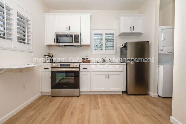Foto del edificio - 1638 Dartmouth St