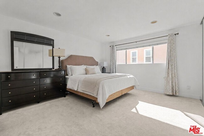 Foto del edificio - 843 4th St