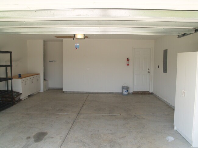Building Photo - 10918 War Emblem Ave