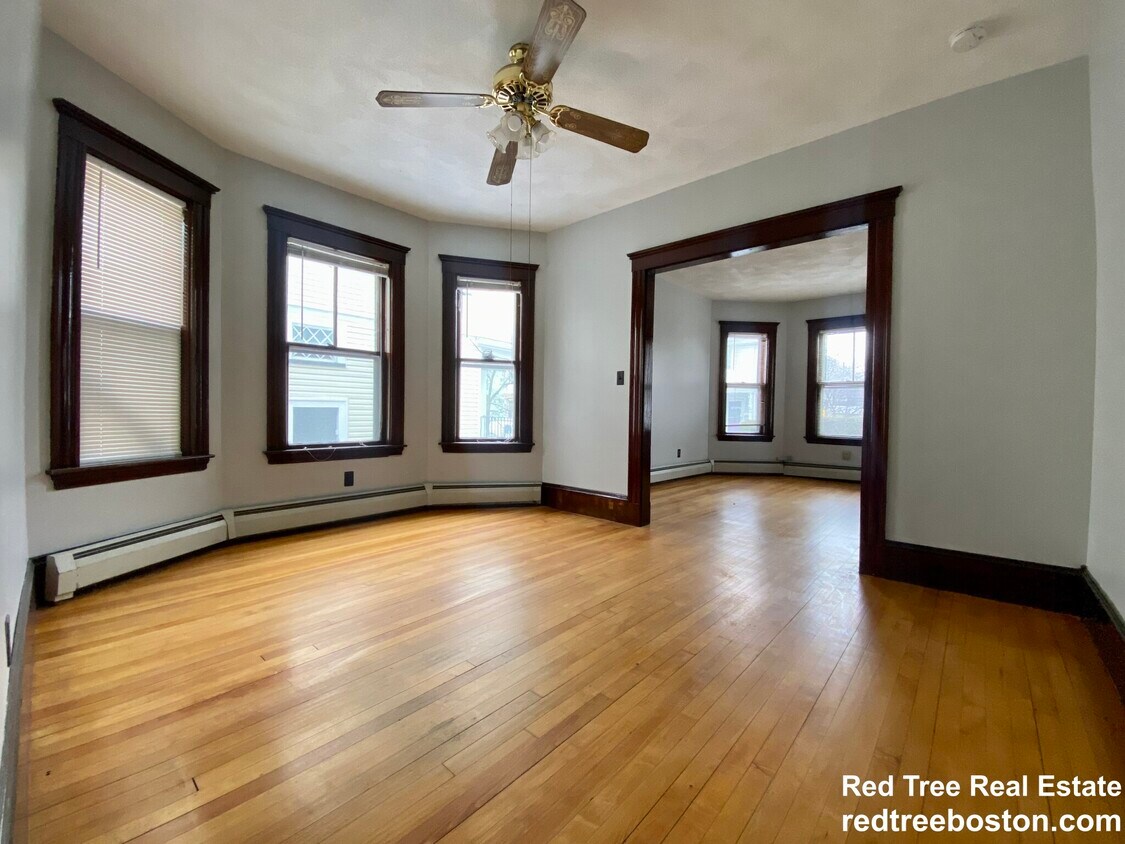 Primary Photo - 31 Illinois Ave