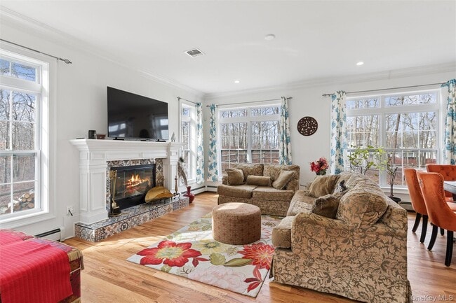 Foto del edificio - 16 Gateway Ct