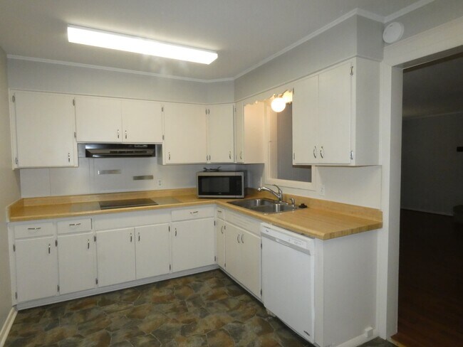 Foto del edificio - 4801 NW 61st St