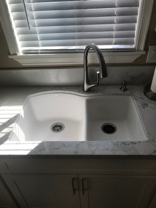 New granite sink and facet - 1335 Newport Ave