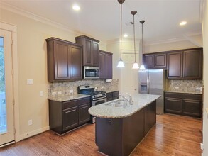 Building Photo - 1237 Hobbs Reach Ln